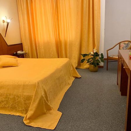 Hotel Cangrande Di Soave Esterno foto