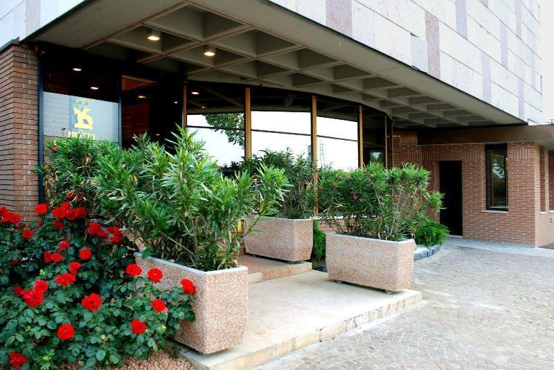 Hotel Cangrande Di Soave Esterno foto
