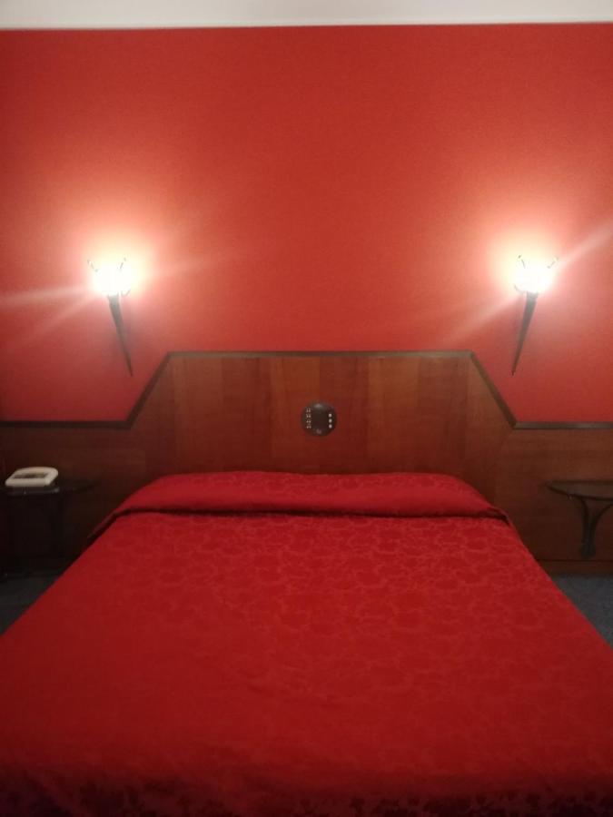 Hotel Cangrande Di Soave Esterno foto
